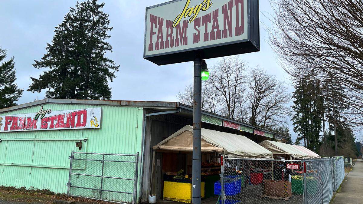 平野正樹「down the road of life」2000 Jay's Farm Stand OK after burglary following Christmas Day | The